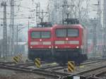 Am 02.01.2016 standen die 112 108 und die 112 105 kurz vorm Hbf Rostock