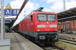 112 119 mit RE5(Rostock-Oranienburg)bei der Ausfahrt im Rostocker Hbf.20.06.2025