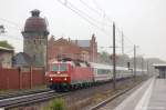 120 111-0 mit dem IC 144 von Berlin Ostbahnhof nach Schiphol (Airport) in Rathenow.