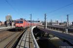 143 818-3 mit dem RE7 (RE 18723) nach Dessau am Berliner Hbf.