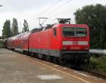 143 589-0 als S1 von Warnemnde nach Rostock Hbf bei der Ausfahrt im Haltepunkt Rostock-Holbeinplatz.13.07.2013