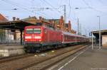 112 152-4 mit dem IRE  Berlin-Hamburg-Express  (IRE 18588) von Berlin Ostbahnhof nach Hamburg Hbf in Stendal.