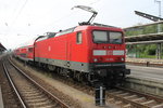 114 005-2 mit RE5(RE 4357)von Rostock Hbf nach Elsterwerda kurz vor der Ausfahrt im Rostocker Hbf.29.06.2016