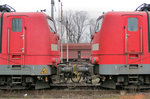 151 106-2 und 151 093-2 am 19.12.2012 in Hamburg - Altenwerder (Hansaport).