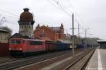 155 130-8 mit gemahlene Steinkohle von der PKP-Cargo in Rathenow in Richtung Stendal unterwegs.