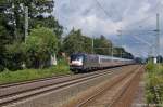 ES 64 U2 - 030 (182 530-6) MRCE im Dienst fr die DB Fernverkehr AG mit dem EC 175 von Hamburg-Altona nach Budapest-Keleti pu in Friesack(Mark).