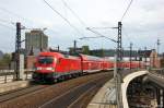 182 014 mit dem RE2 (RE 37412) von Cottbus nach Wittenberge, bei der Einfahrt in den Berliner Hbf.