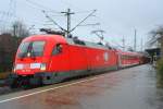 IRE 18096 mit 182 008 in Hamburg-Harburg auf dem Weg nach Hamburg Hbf am 19.12.2014