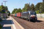 ES 64 U2 - 013 (182 513-2) MRCE Dispolok GmbH mit einem Containerzug in Bienenbüttel und fuhr weiter in Richtung Uelzen.