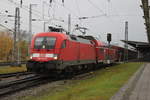 182 019 mit RE4310(Rostock-Hamburg)bei der Ausfahrt im Rostocker Hbf.10.11.2017