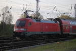 182 012 mit 4313(Hamburg-Rostock)bei der Einfahrt im Rostocker Hbf.25.10.2019