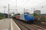 185 516-2 fr DB Schenker & 185 066-8 mit einem Benzin Kesselzug am S-Bahn Haltepunkt Hannover-Linden/Fischerhof.