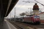 189 800-6 MTEG/ITL mit VW-Autozug in Rathenow in Richtung Wustermark unterwegs.