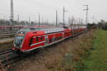 445 005 als RE 4352 von Berlin-Südkreuz nach Rostock Hbf bei der Einfahrt im Rostocker Hbf.07.01.2023