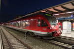 Am Abend des 18.11.2016 stand der Stadler Flirt als RE9(RE 13015)von Rostock Hbf nach Sassnitz im Rostocker Hbf 