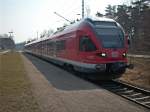 Zwischenhalt fr 429 028 nach Binz am 04.April 2009 in Prora.