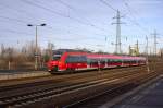 442 320-8 als RB19 (RB 18568) von Senftenberg nach Berlin Gesundbrunnen, bei der Einfahrt in Berlin-Schönefeld Flughafen.