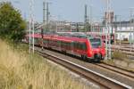 442 355 als S3(Gstrow-Warnemnde)bei der Einfahrt im Rostocker Hbf.14.08.2015