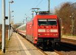 DB 101 108-9 mit dem IC 2407 nach Köln.