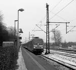 101 130-3 durchfährt hier Schleswig Bhf mit dem LPF 46001(HH-Langenfelde - Flensburg).