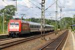 DB 101 001-6(REV/AE/31.05.13)mit ihrer Teilwerbung und dem IC 1981 nach München aufgenommen in Bhf Schleswig.