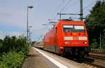 DB 101 003-2 mit dem IC 2417 nach Köln aufgenommen beim Halt in Schleswig.