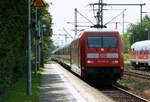 DB 101 100  Tessin  und die am Zugende die nicht zu sehende 120 134 rauschen hier mit dem LPF 78082 nach Flensburg durch Schleswig.