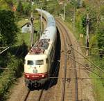 DB 103 235-8 mit dem IC 2417 Hanseat aufgenommen von einer Fussgängerbrücke bei Busdorf/Schleswig.