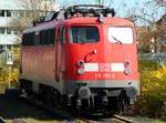 DB E10 293/ 115 293-3 abgestellt im Bahnhof Neumünster als Zuglok des PbZ nach Hamburg Langenfelde(Betriebswerk), 05.04.2012