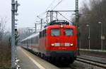 DB E 10 198/ 115 198-4 mit dem IC 2197 von Flensburg nach Köln hier bei der Abfahrt in Schleswig festgehalten.