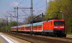 DB 112 153(-2)mit dem SH Express nach Flensburg aufgenommen im Bhf Schleswig.