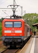 Neuzugang in Kiel No.1: DB 6112 158-1(REV/LDX/04.06.09) mit RB 21060 nach Flensburg beim Halt in Schleswig.