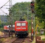 DB 112 160 und 112 180 mit dem RE 90158(HH-Altona - Flensburg)verlassen hier Schleswig Richtung Flensburg.