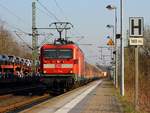 DB Regio Kiel 112 171-4 hat hier via Gleis 3 mit dem RE7 aus Hamburg Einfahrt in Schleswig, am Ende schob noch die 6 143 163-4(Steuerwagenausfall)mit.