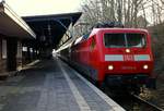 Wenige Minuten nach dem der LPF 78082(Leerpark für IC 1981 und 2407) mit einer unbekannten DB 101 in Flensburg einfuhr kam die DB 120 124-3(Unt/MH/21.08.08)angerollt, wurde vom Tf angekuppelt und