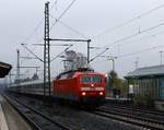 DB 120 101-1 mit dem LPF 78082(HH-Eidelstedt - Flensburg)festgehalten bei der Durchfahrt in Schleswig.