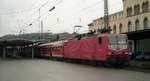 Orientrotes Schätzchen...DB 143 315-0 mit einem Regionalzug aufgenommen im Bhf Tübingen am 15.04.2000 (Bearb: M.Steiner, (C) D.Schikorr)