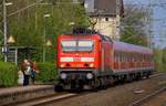 DB Regio Kiel 143 930-6 mit der RB nach Neumünster beim Halt in Jübek.