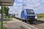 Audizug in Gerlachsheim von der RHB 145 070 gen Würzburg  unterwegs.