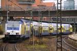 Wegen  Personen im Gleis  musste die 146 541-8 mit ihrer ME nach Hamburg Hbf gut 20min im Bhf Harburg warten.