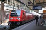 DB 147 005 mit der RB 39916 nach Heilbronn im Hbf Stuttgart.