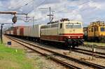 SEL/Nordliner 181 215-5 mit Containerzug ausfahrbereit gen Süden.