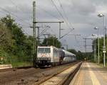 TXL 185 540-7 überführt hier 2 DSB Triebwagen(IC4 und IC2)nach Padborg.