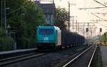 Nach einem kurzen Leistungsmarsch konnte dann im Bahnhof Jübek stehend die RBS AF/HLG 6185 634-3 mit dem ersten Teil des Holzzuges abgestellt festgehalten werden, der Tf rüstete gerade auf,