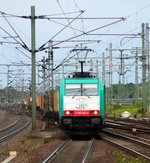 ITL 186 242-4 mit Containerzug in HH-Harburg.