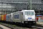 Metrans/HHLA 386 015-2 und 186 433-9 Bremen Hbf 03.09.2016