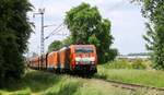 DB 189 082-1 + 189 045 mit Erzzug, aufgenommen bei Boishein 08.06.2024