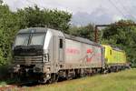 TXL/Railpool 193 806 und ATLU/TXL 193 552 sonnen sich am 03.07.2017 im dänischen Padborg.