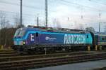 RAILL/CD 193 688-9 im ehemaligen Bw Flensburg bei schlechtem Licht, 11.04.2023