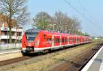 S8 nach Mnchengladbach Hbf ist hier in Kkorschenbroich eingefahren.